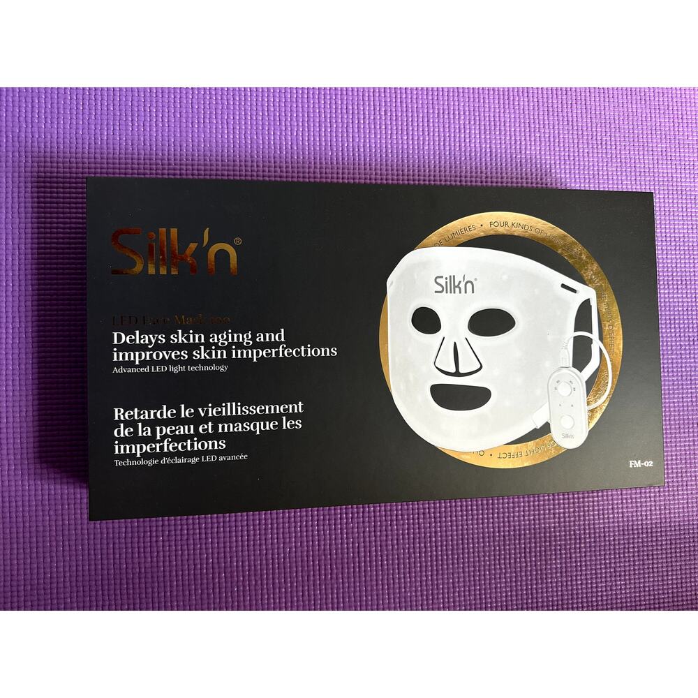 Silk'n LED Face Mask 100 light therapy Device w/Remote Control NEW